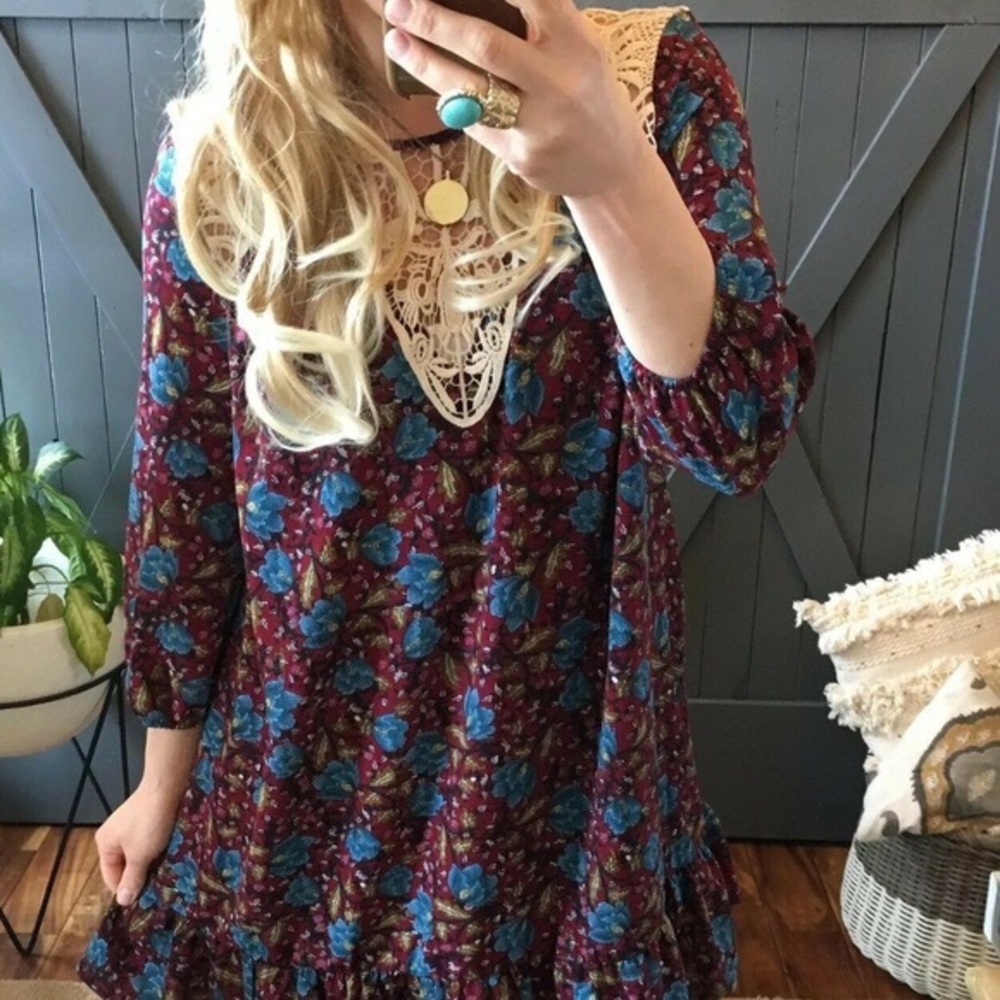 Floral Print Boho Tunic Dress W/ Crocheted Detail